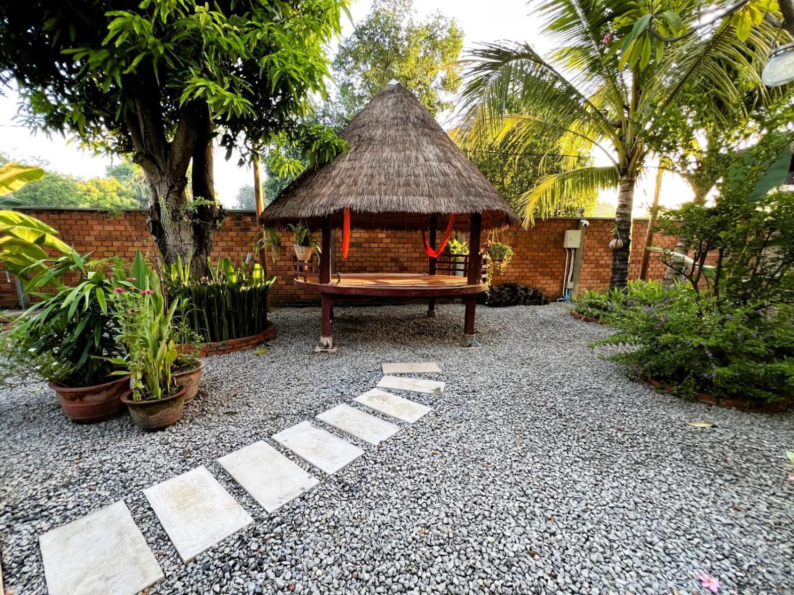 The Little Vegan Homestay Phumi Banteay Srei Exterior foto